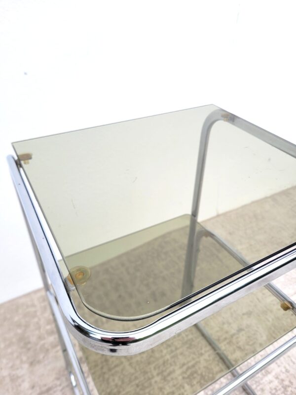 Sellette étagère ou bout de canapé chromé et verre fumé 1970 005