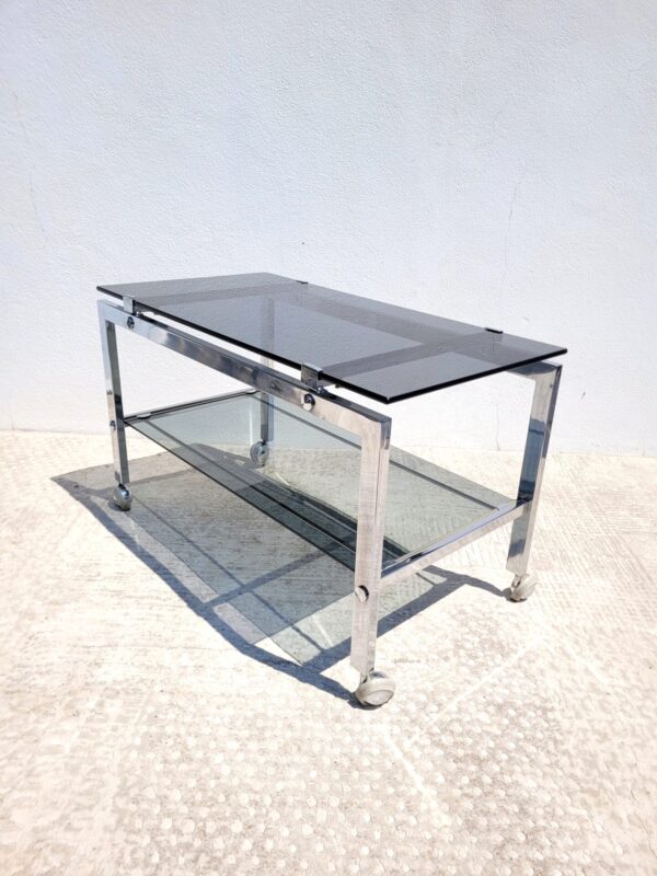 Table basse roulante vintage chrome et verre fumé 03