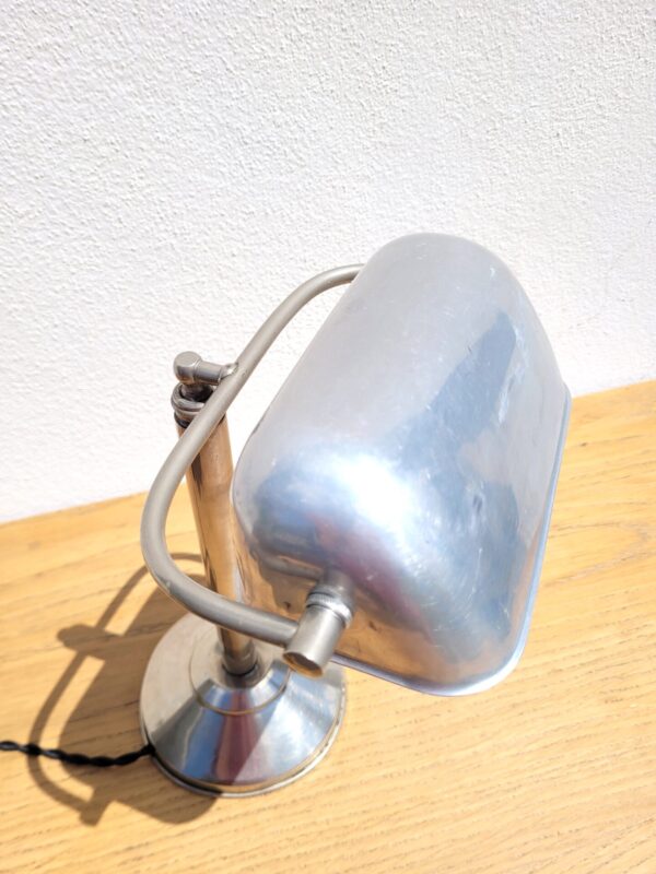 Lampe de bureau vintage en aluminium 04