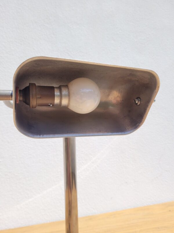 Lampe de bureau vintage en aluminium 07