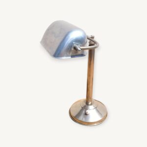 Lampe de bureau vintage en aluminium 09