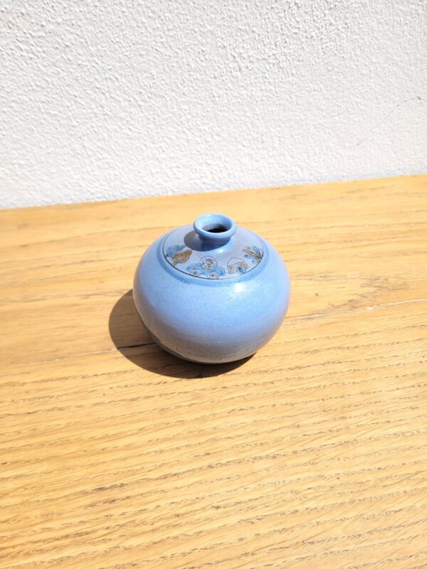 Petit vase bleue Roger Millian 01