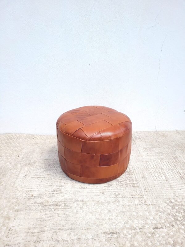 Pouf cuir en patchwork cognac 01