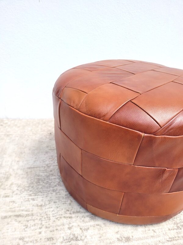 Pouf cuir en patchwork cognac 02