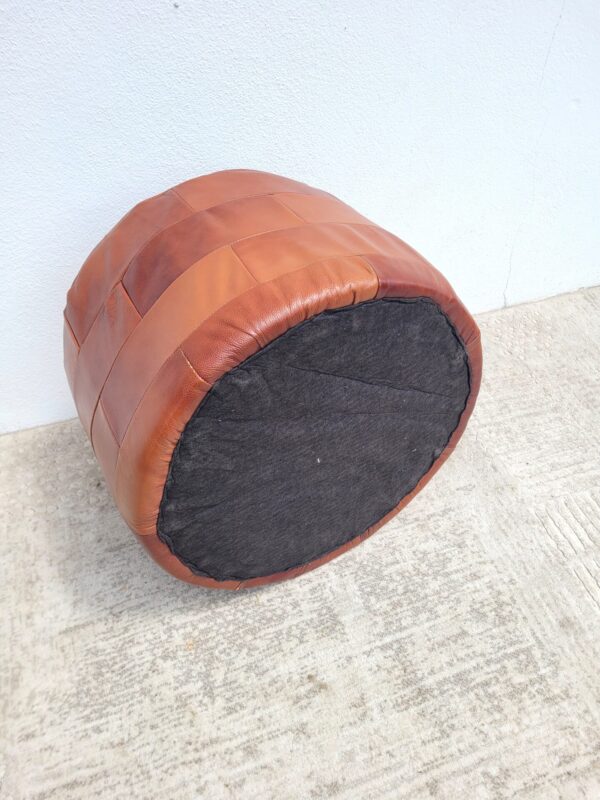 Pouf cuir en patchwork cognac 05