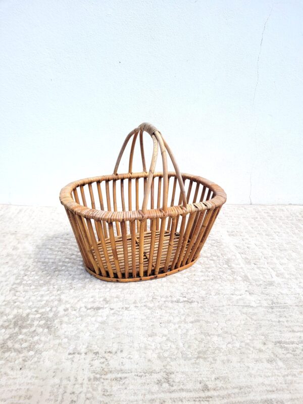 Panier en rotin vintage 01