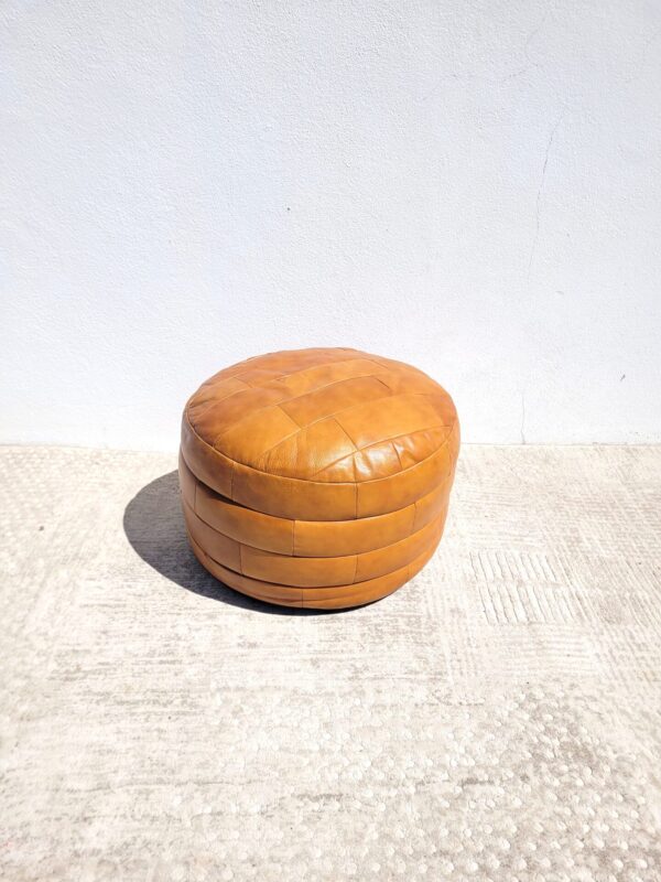 Pouf cuir en patchwork beige clair 01