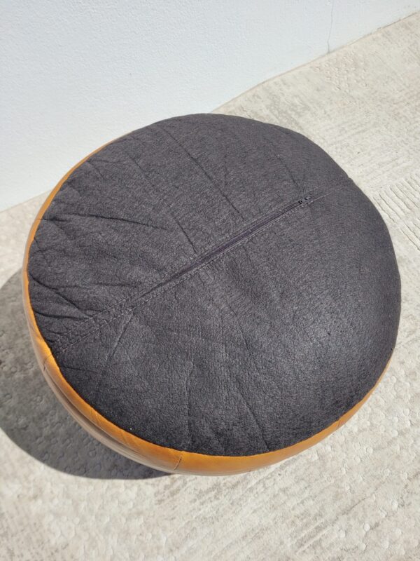 Pouf cuir en patchwork beige clair 05