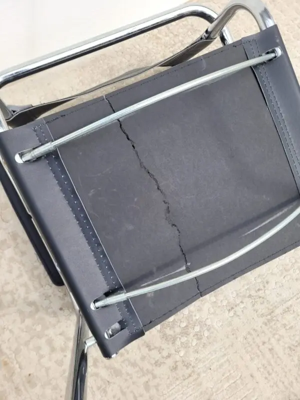 Fauteuil vintage chrome et cuir 05