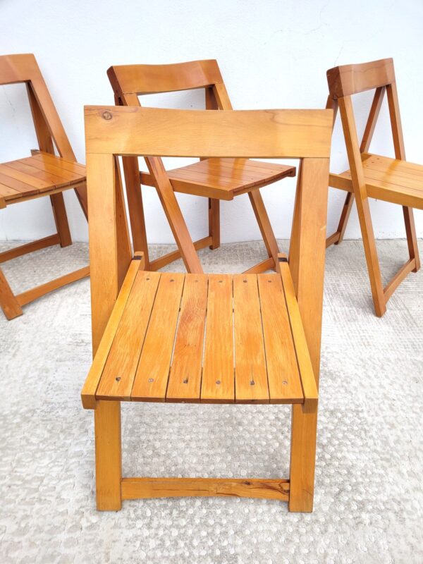 Set de 4 chaises pliantes par Aldo Jacober vers 1970 03