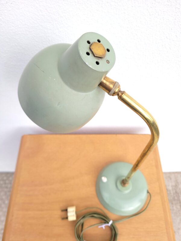 Lampe articulé vert tilleul vers 1960 04