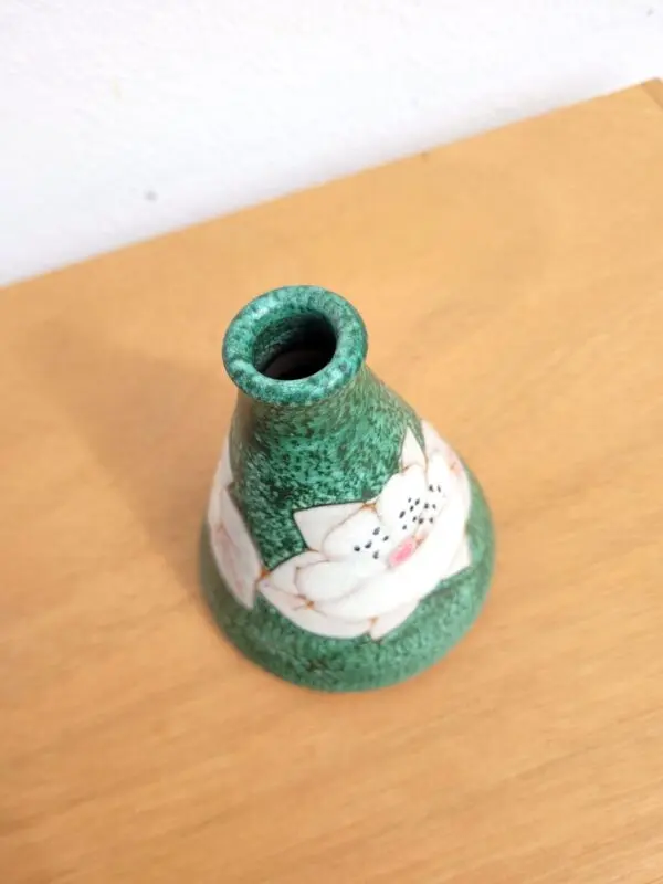 Petit vase soliflore en céramique vert 03