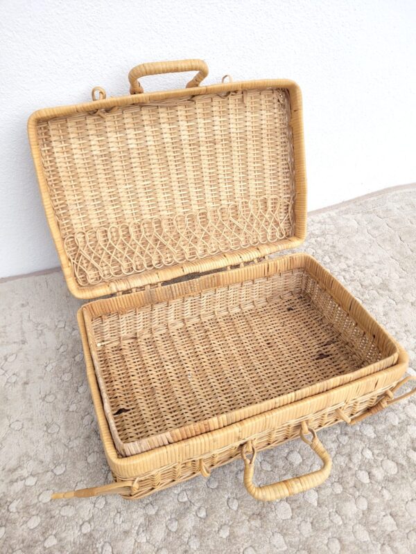 Petite valise en rotin vintage 04