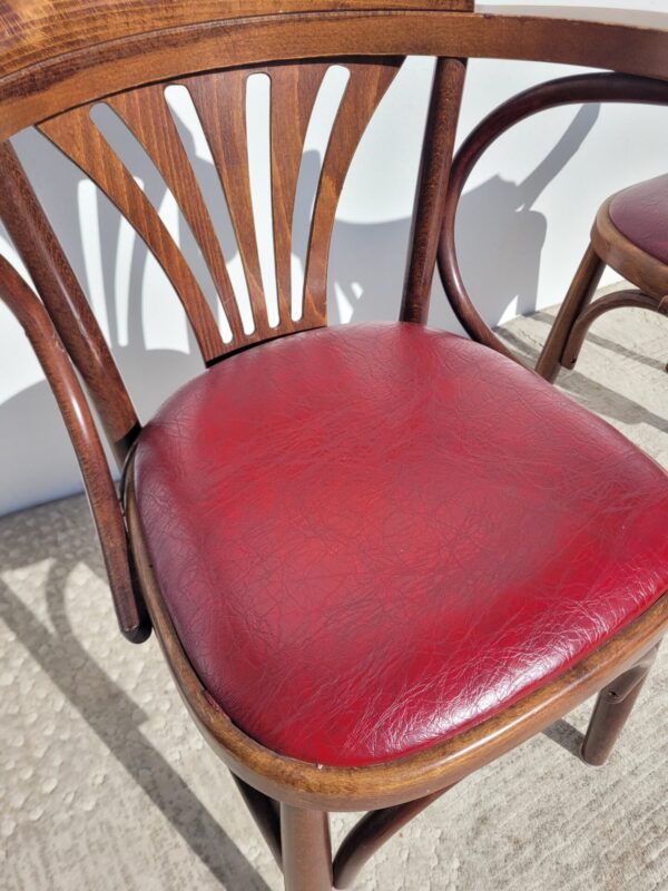 Paire de fauteuils bistrot 04