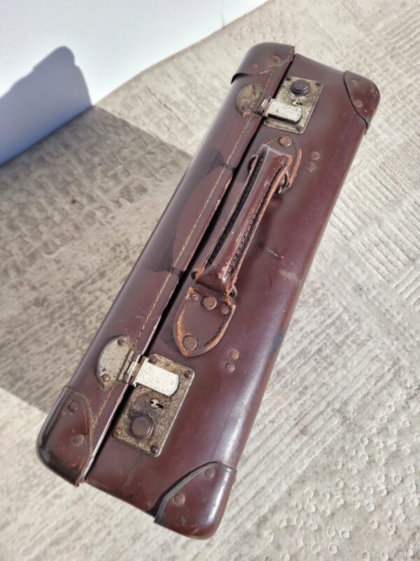 Valise vintage marron vers 1940 03