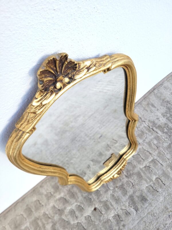 Petit miroir doré baroque 25x38cm style Louis XVI 02