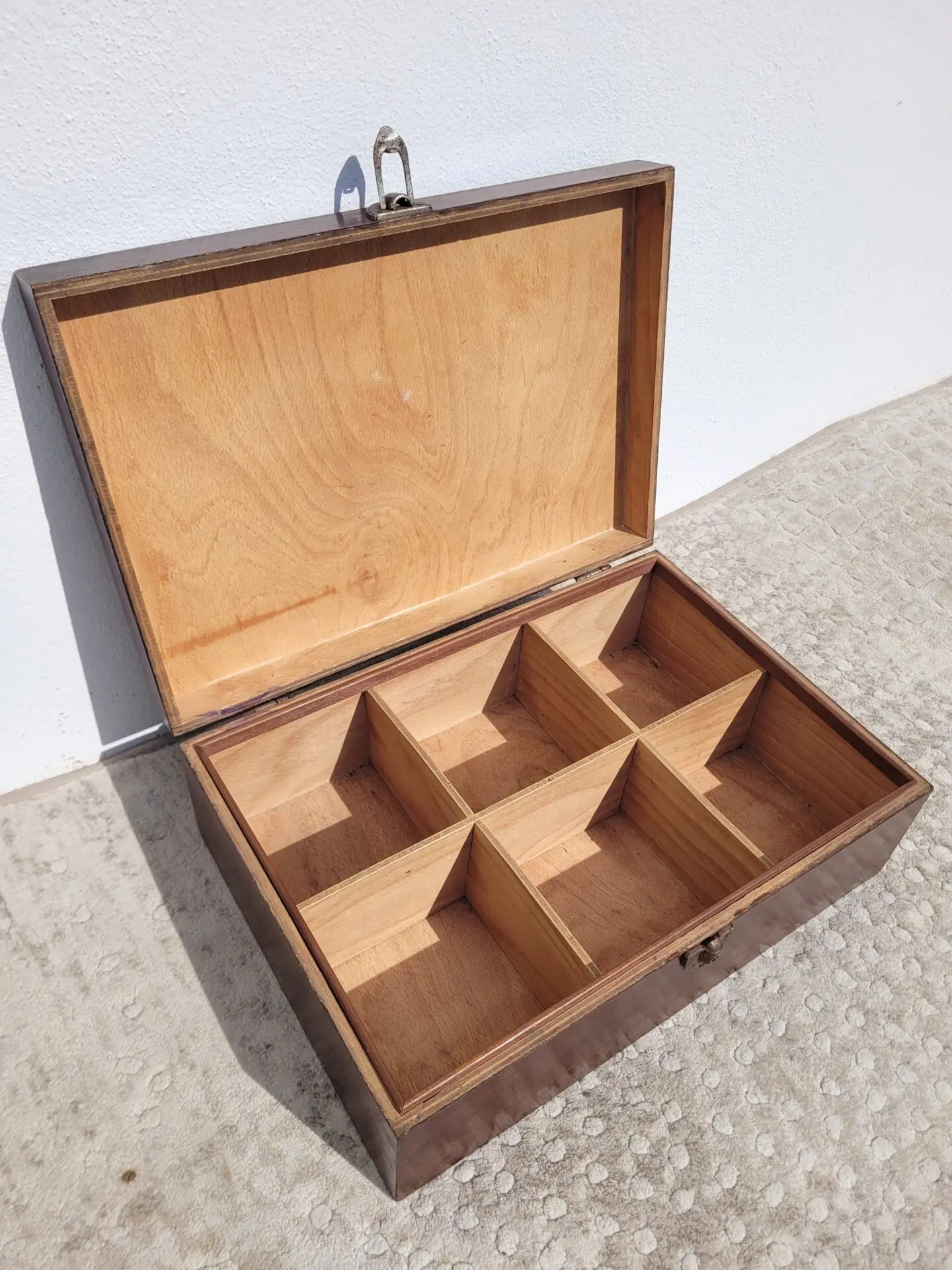 Boîte coffret compartimenté en bois 05