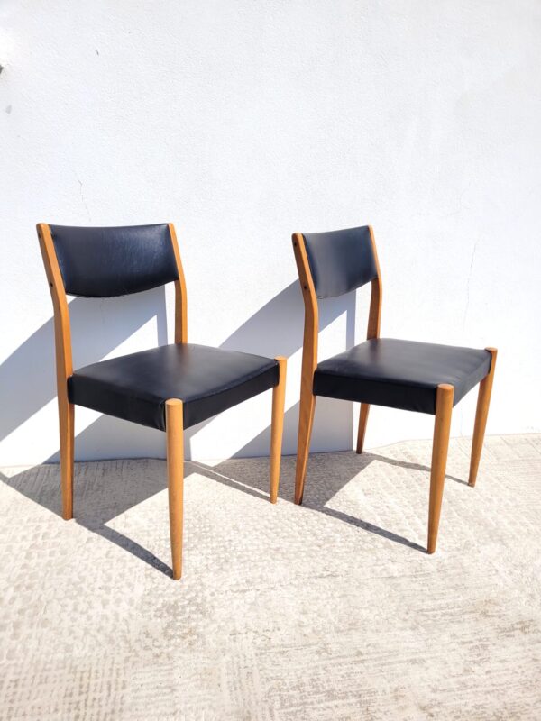 Paire de chaises vintages style scandinave 03