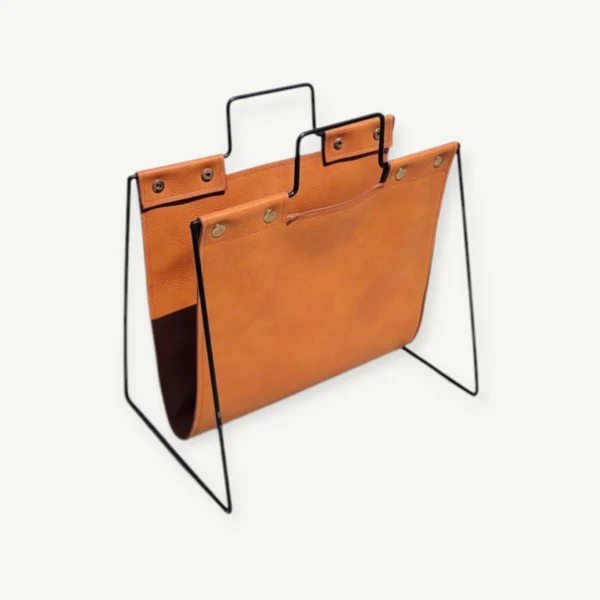 Porte revues cuir fauve et métal noir 06