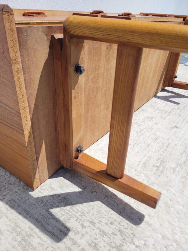 Commode basse rénovée ou enfilade scandinave en teck vers 1960 07