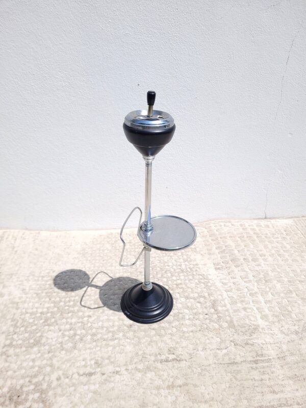 Cendrier sur pied vintage 01