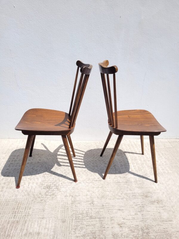 Paire de chaises Baumann Menuet 02