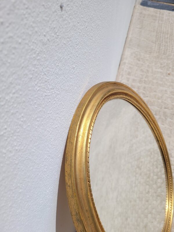 Ancien miroir ovale doré et frise 40x53cm 02
