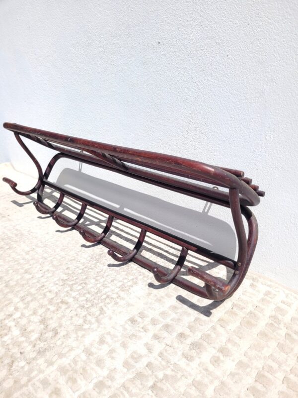 Ancien porte manteaux vestiaire en bois 03
