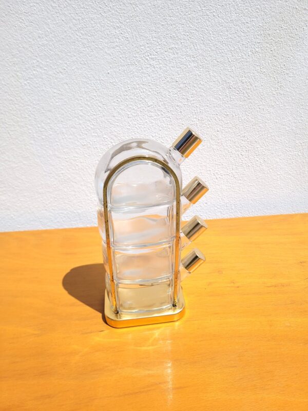 Ancienne carafe à liqueur Garnier 01