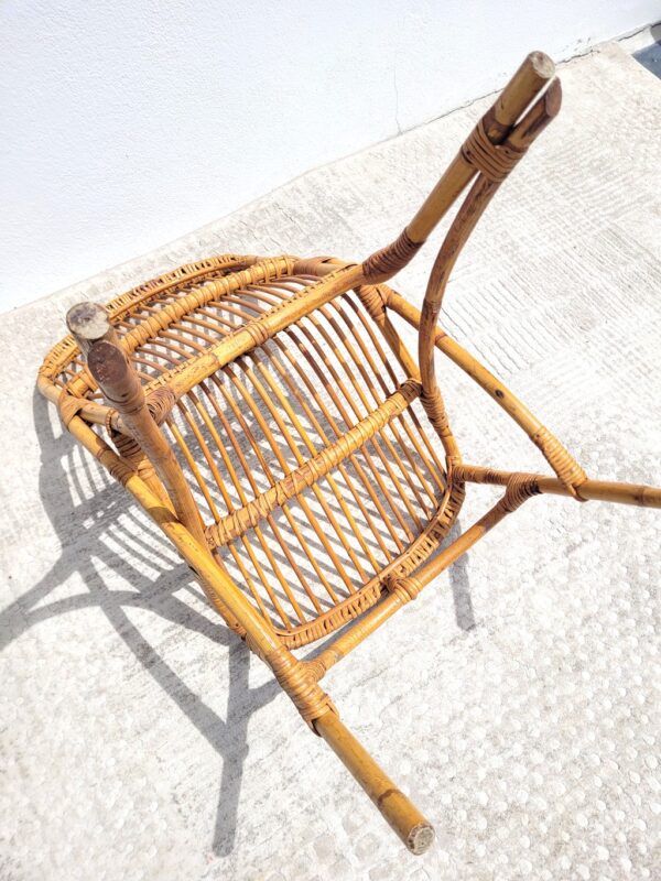 Ancienne chaise en rotin vers 1960 05