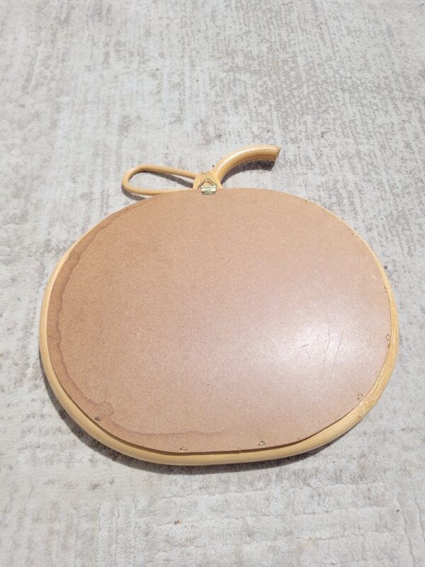 Miroir rotin forme pomme 04