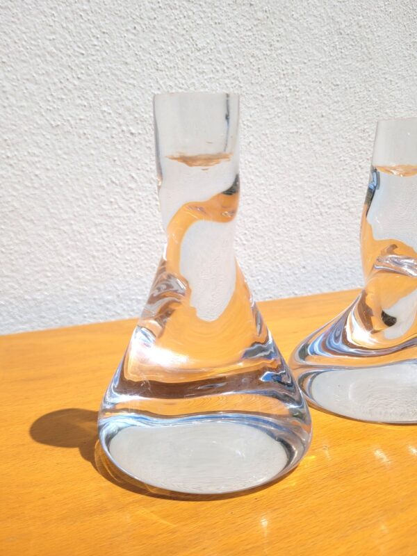 Paire de bougeoirs en cristal de Sèvres 02