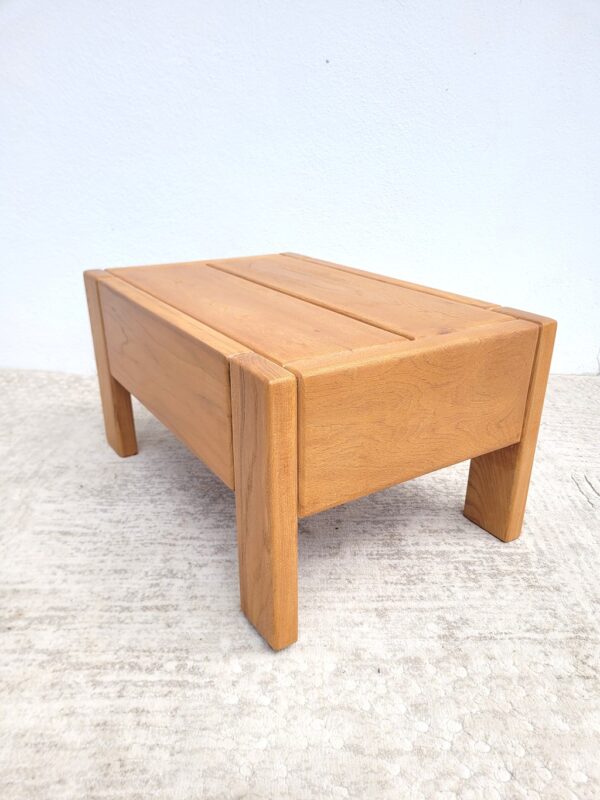 Table de chevet en orme vers 1970 dlg maison Regain 03