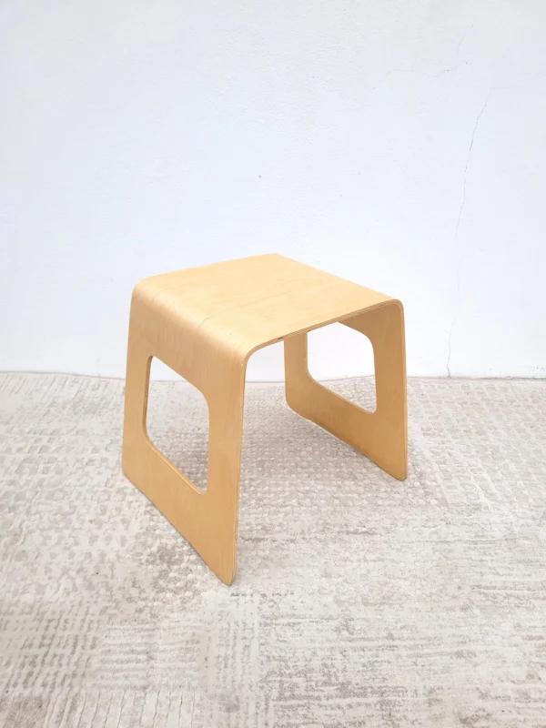 Tabouret ou table d’appoint Ikea 90s par Lisa Norinder N2 01
