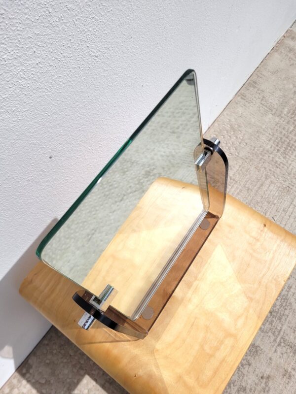 Miroir à poser vintage en plexiglas vers 1970 05