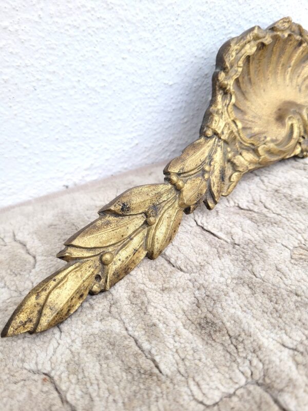 Ornement fronton coquille en bronze doré 03