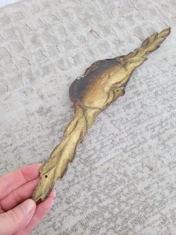 Ornement fronton coquille en bronze doré 04