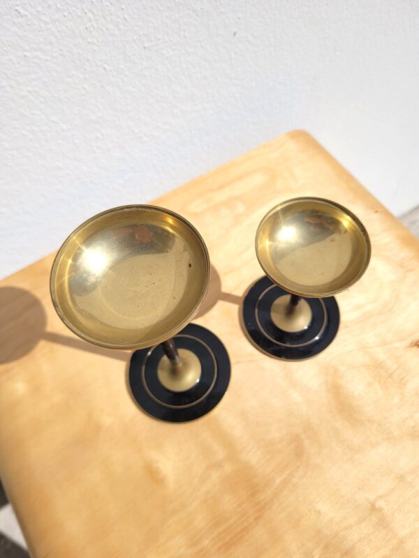 Paire de bougeoirs ou portes bougies en laiton 05