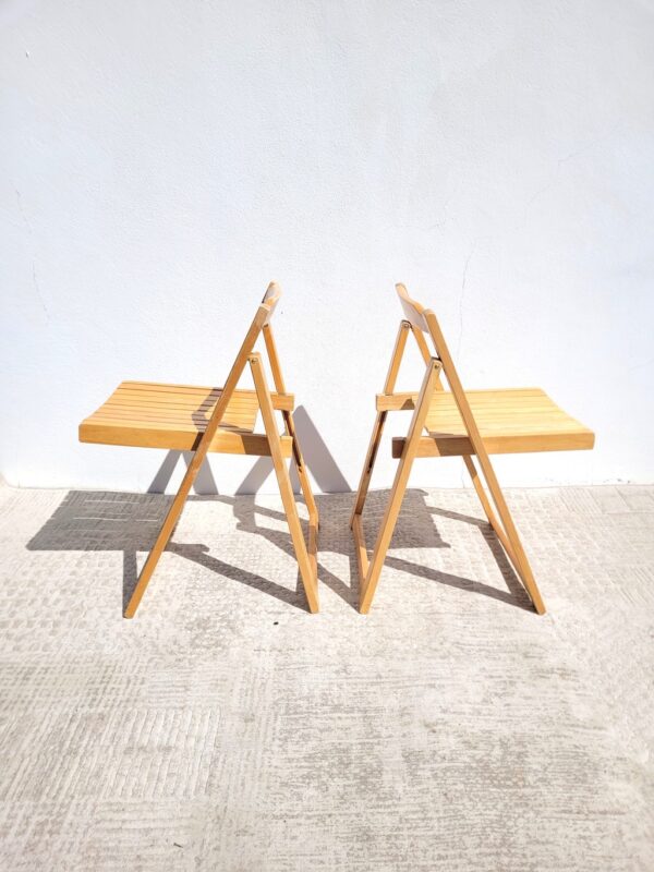Paire de chaises pliantes en hêtre 03