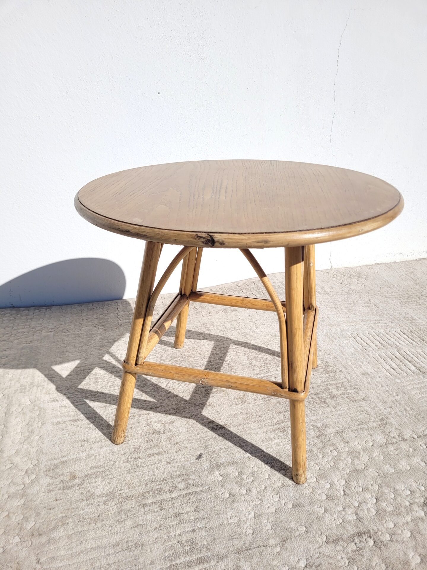 Table basse ou d'appoint en rotin vintage 03