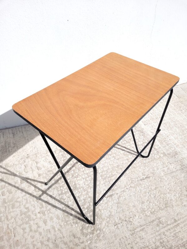 Table d'appoint vintage 'hairpin legs' rénovée 04