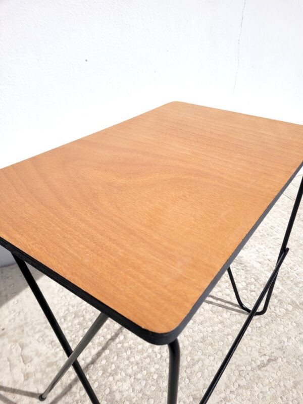 Table d'appoint vintage 'hairpin legs' rénovée 05