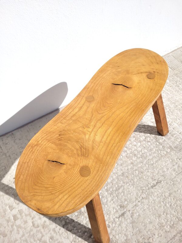 Tabouret bois haricot tripode 03