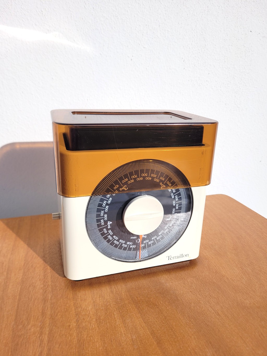 Balance Terraillon blanche et fumé 01