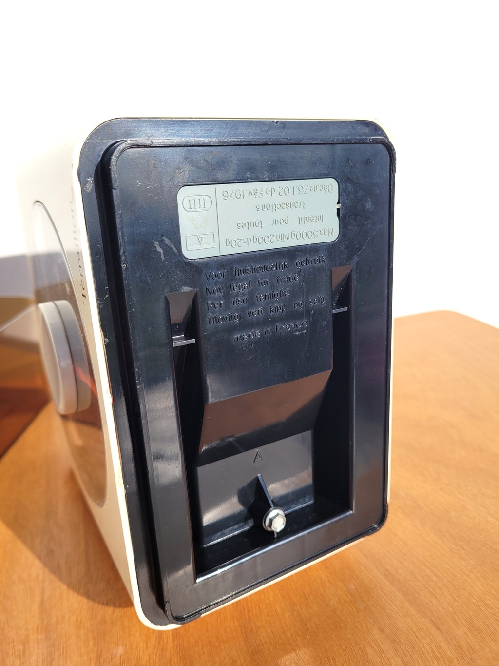 Balance Terraillon blanche et fumé 05