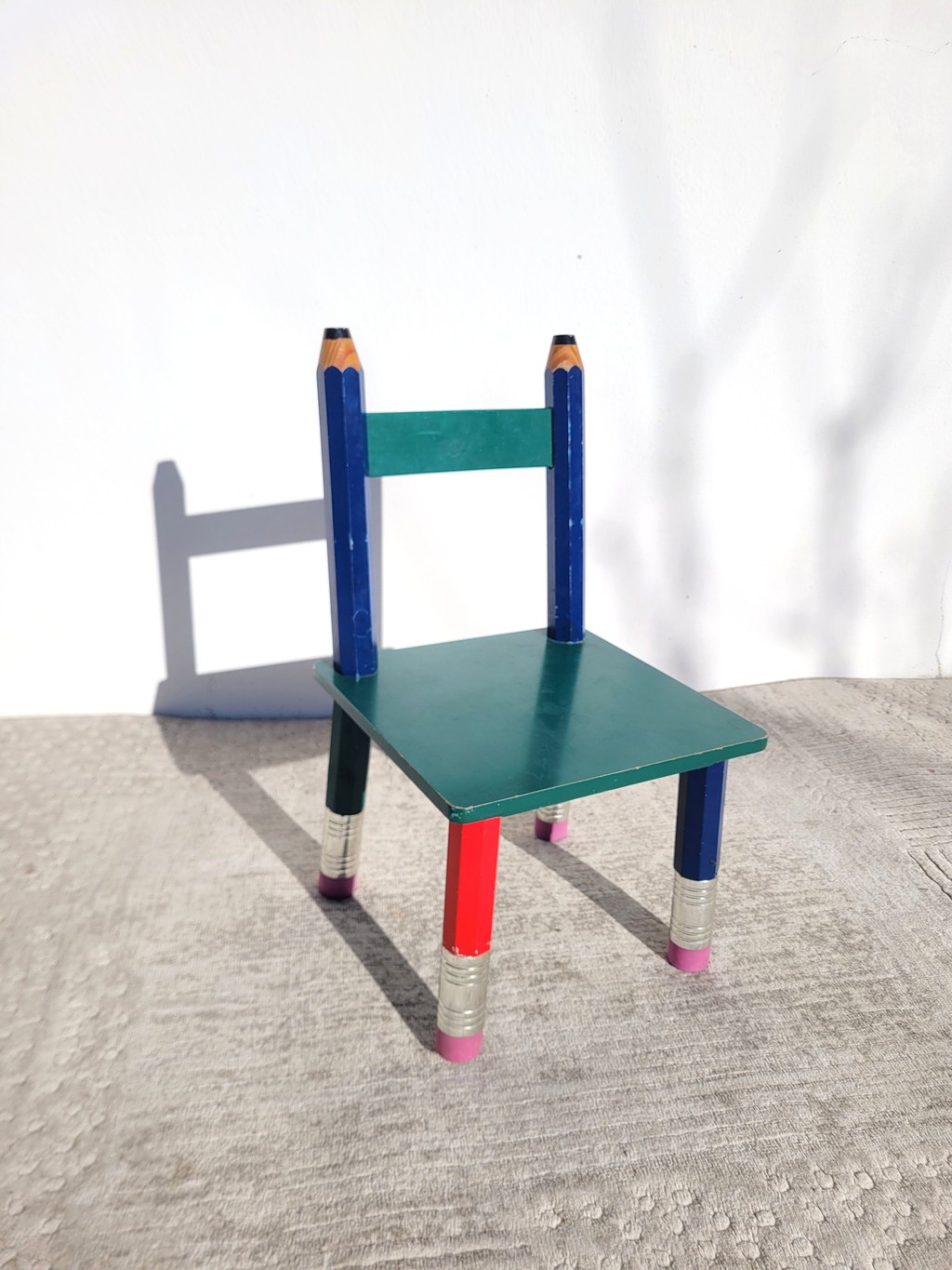 Chaise enfant crayon de bois 01