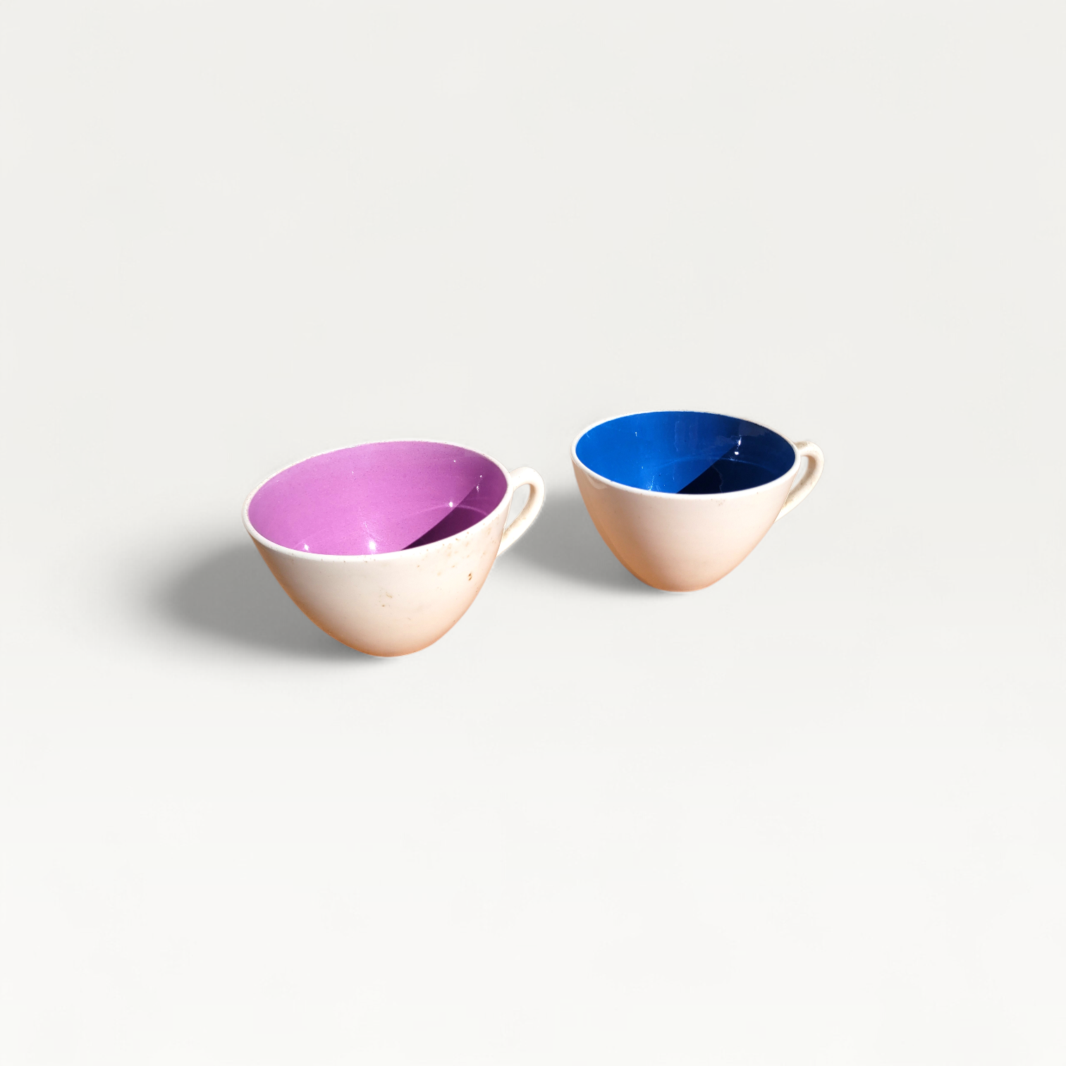 Paire de tasses faïencerie de Gien 1960 01