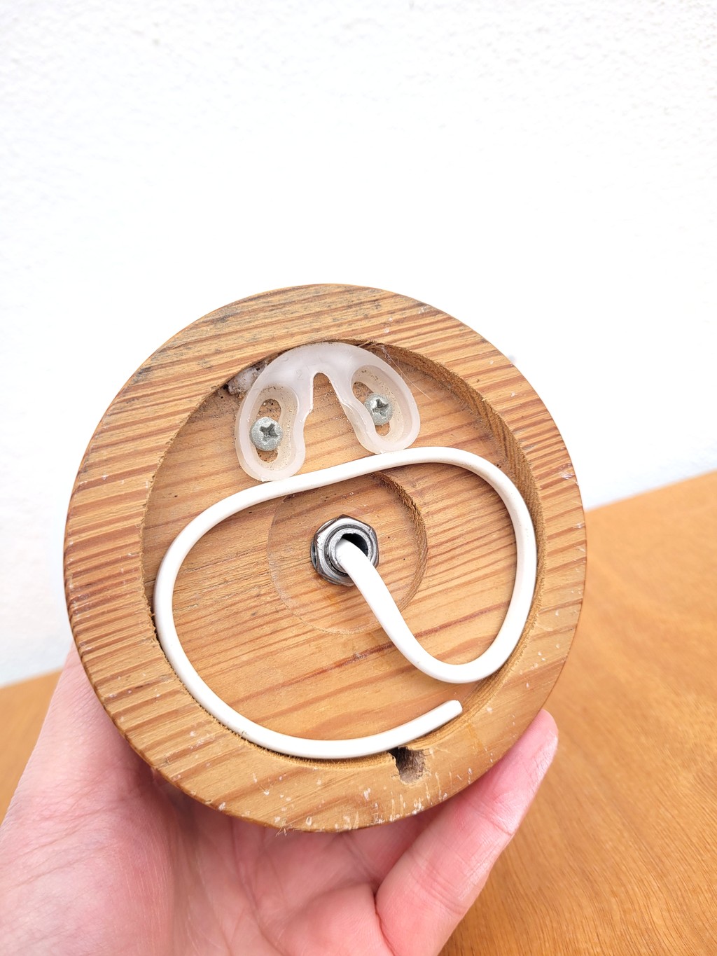 Lampe boule applique en pin 80s révisée 04