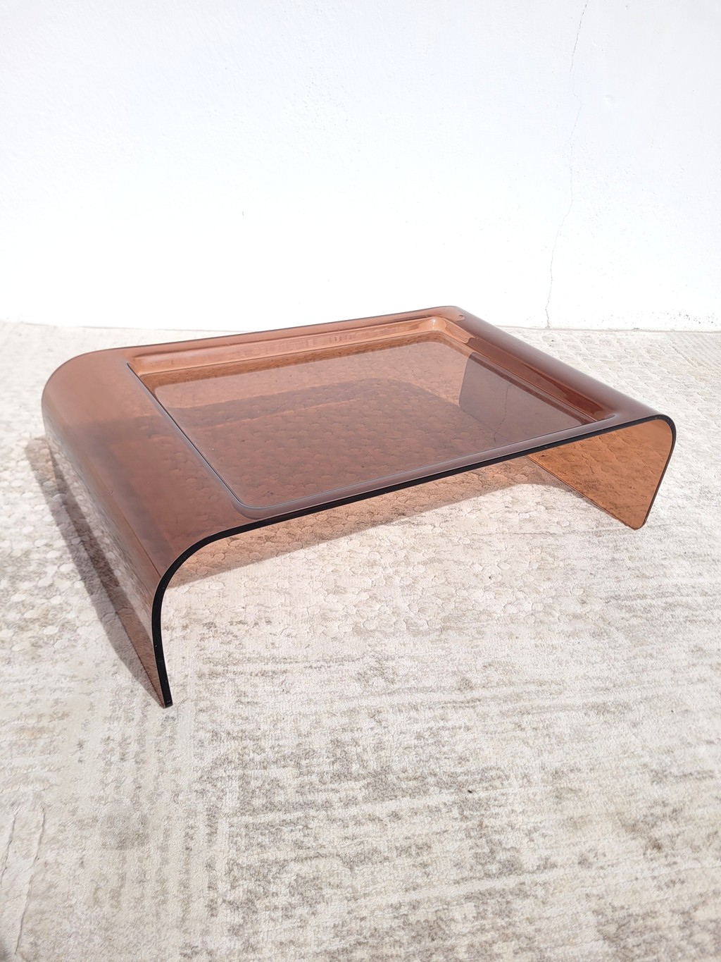 Plateau plexiglas 70s Cinna 01