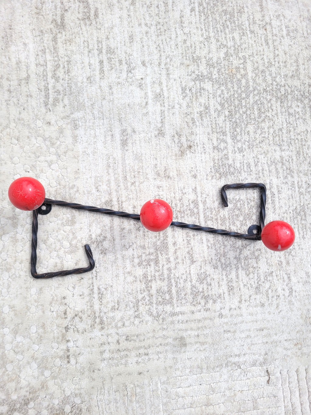 Porte manteaux boules vintage rouge 03